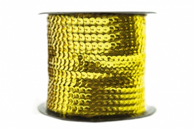 Пайетки "ОмТекс" на нитях, SILVER-BASE, 6 мм С / упак.73+/-1м, цв. А-1 - т.золото - купить в Барнауле. Цена: 468.37 руб.