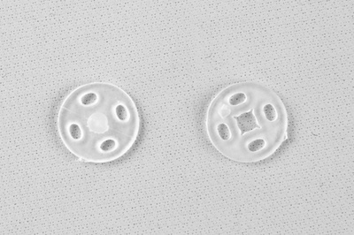 Кнопки пришивные пластиковые 10 мм, блистер 24шт, цв.-прозрачные - купить в Барнауле. Цена: 48.41 руб.